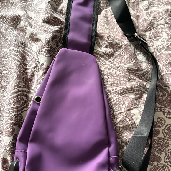 Purple cross body saddle bag. - Picture 3 of 3
